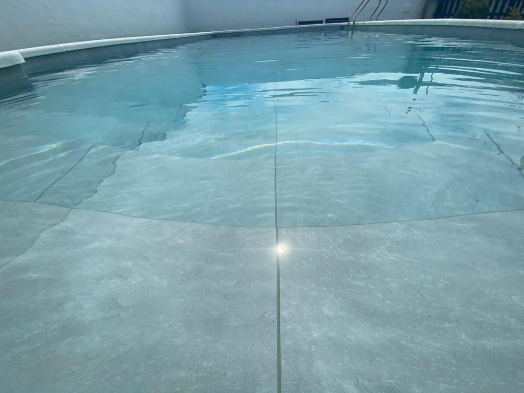 Chalet Ventura En Conil โกนิล เด ลาฟรอนเตรา ภายนอก รูปภาพ